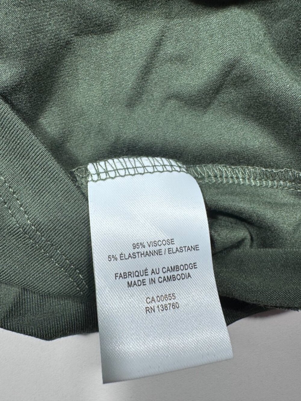 Reitmans EcoCosy Twist Front Long Sleeve Top Sage Green Small NWT - Picture 10 of 11